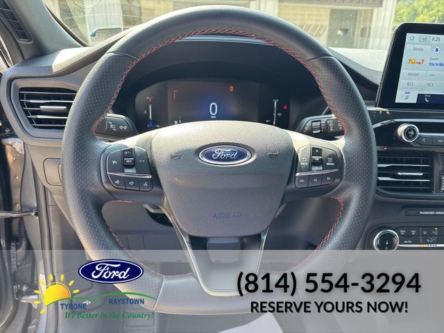 2025 Ford Escape ST-Line