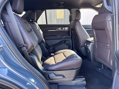 2027 Ford Explorer Platinum