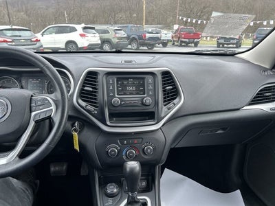 2014 Jeep Cherokee Sport