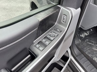 2027 Ford Super Duty F-350 SRW