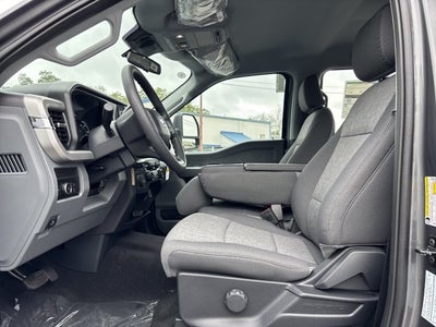 2027 Ford Super Duty F-350 DRW