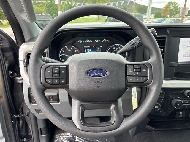 2027 Ford Super Duty F-350 DRW