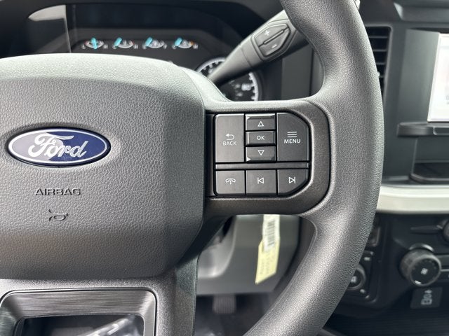 2027 Ford Super Duty F-350 DRW