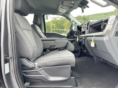 2027 Ford Super Duty F-350 DRW