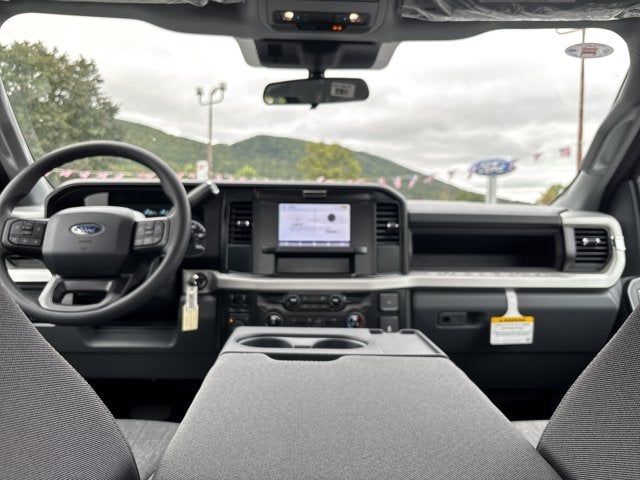 2027 Ford Super Duty F-350 DRW