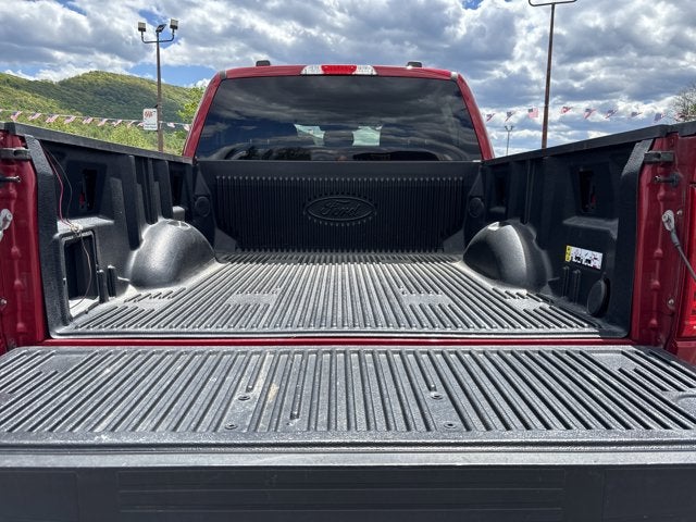2021 Ford F-150 XLT CREW CAB