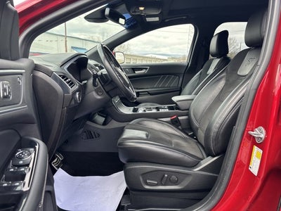 2020 Ford Edge ST