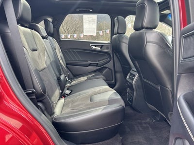 2020 Ford Edge ST