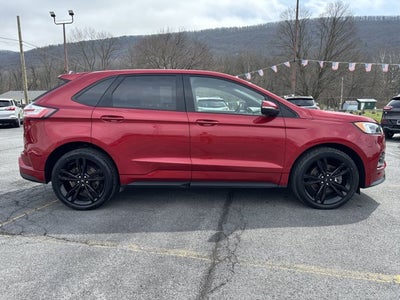 2020 Ford Edge ST