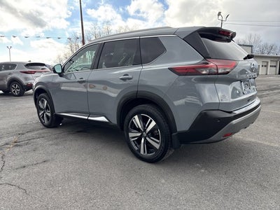 2021 Nissan Rogue SL